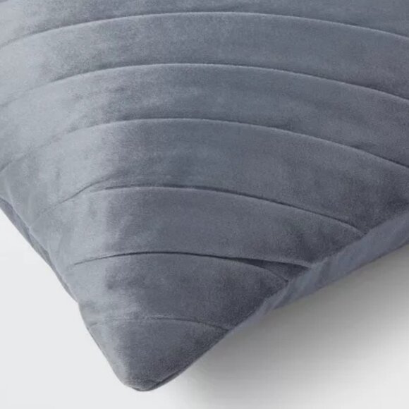 Threshold Luxe Oblong Velvet Pleated Decorative Pillow Slate Blue 14" x 20" NWT - Picture 3 of 4